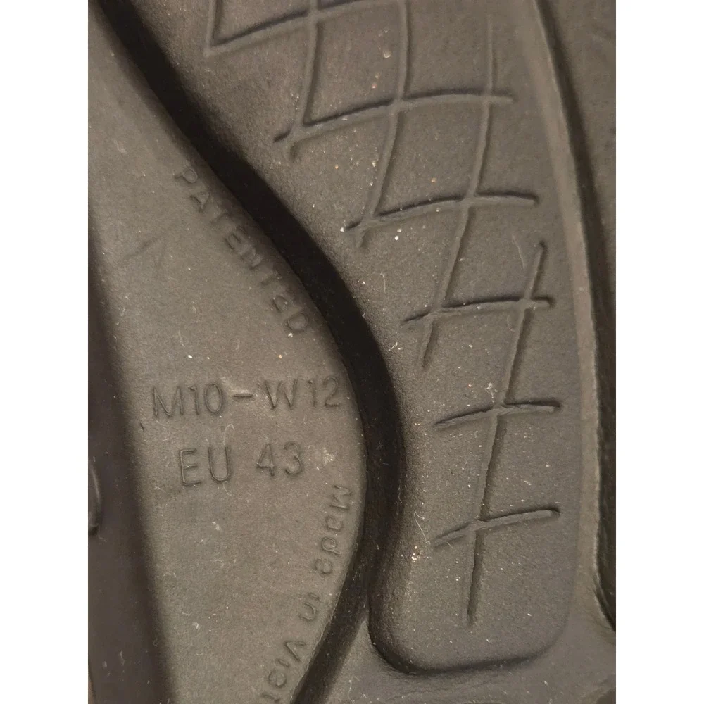 OOFOS OOahh Slide Sandals Shoes Mens 10 Womens 12 Black Recovery Comfort Slip On